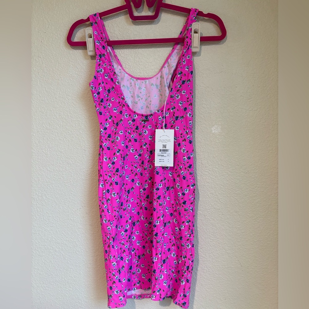 Maajii Vibrant Pink Floral Dress - Picture 7 of 8